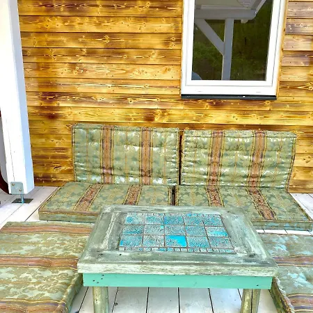 בית נופש Arty House With Huge Terrace At Lake Balaton *