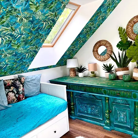 Arty House With Huge Terrace At Lake Balaton Semesterbostad *